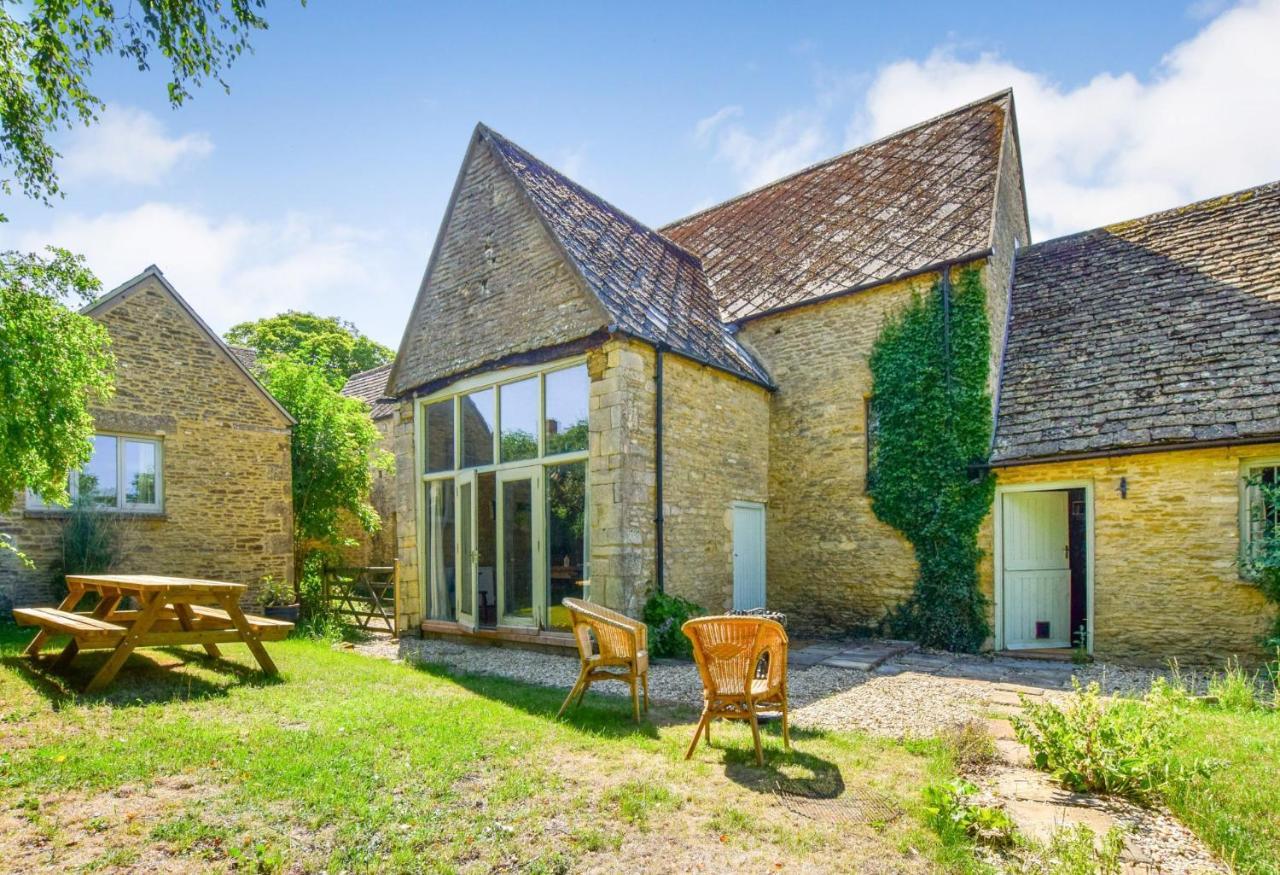 Butts Farm Villa Cirencester Buitenkant foto