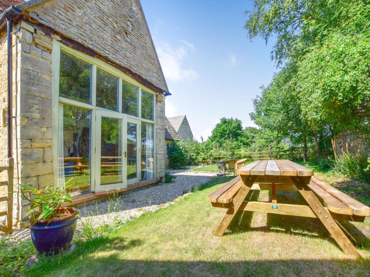 Butts Farm Villa Cirencester Buitenkant foto